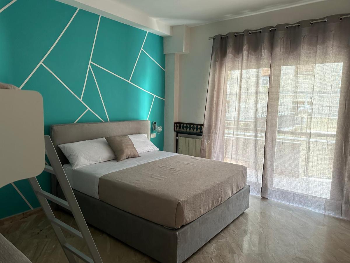 Bed and Breakfast Al Centro Formia Exterior foto